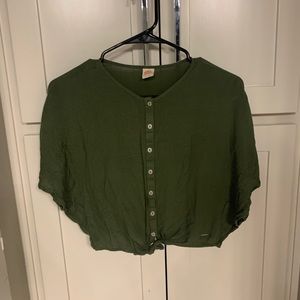 Simple green top with buttons and knot Size 10-11 (years) girls